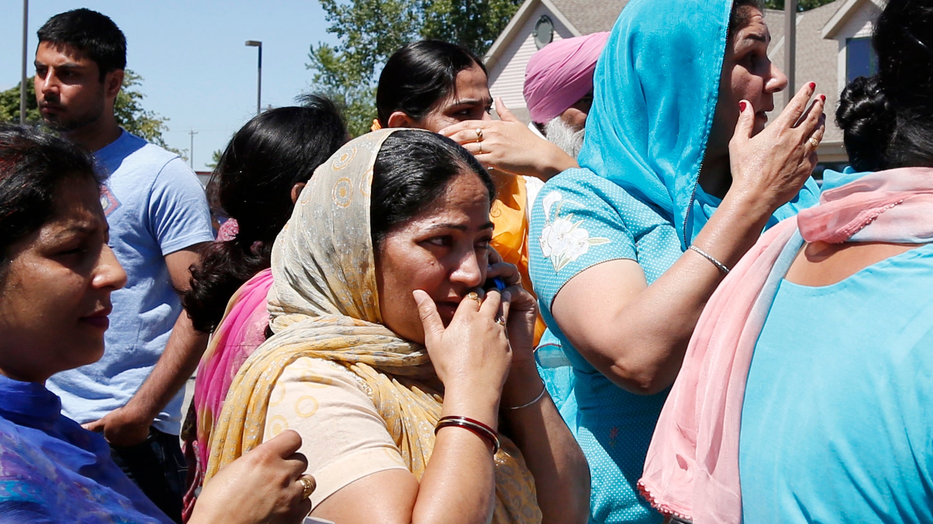Bystanders Police React To Sikh Temple Shooting Fox News Bystanders Police React To Sikh Temple Shooting Fox News