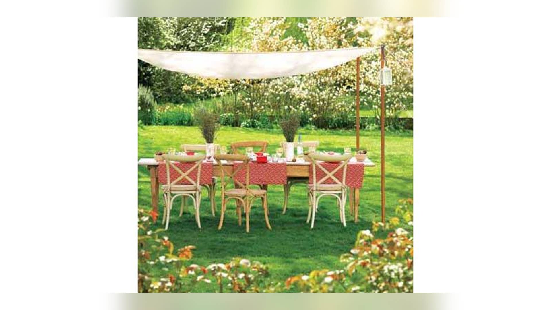 Perk Up a Picnic: Easy Canopy