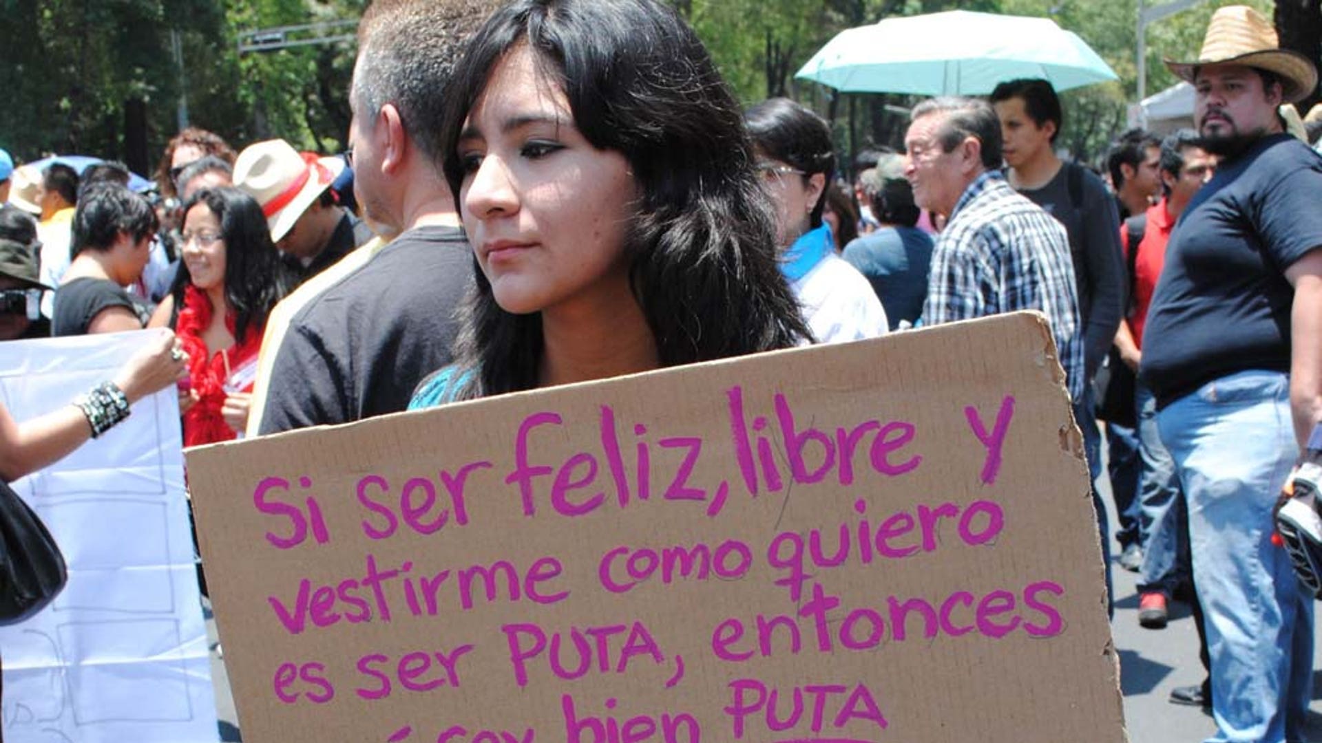 slutwalk_mexico_sign