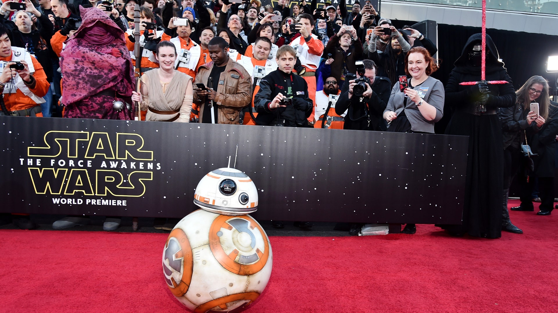 star_Wars_premiere_Latino__8_