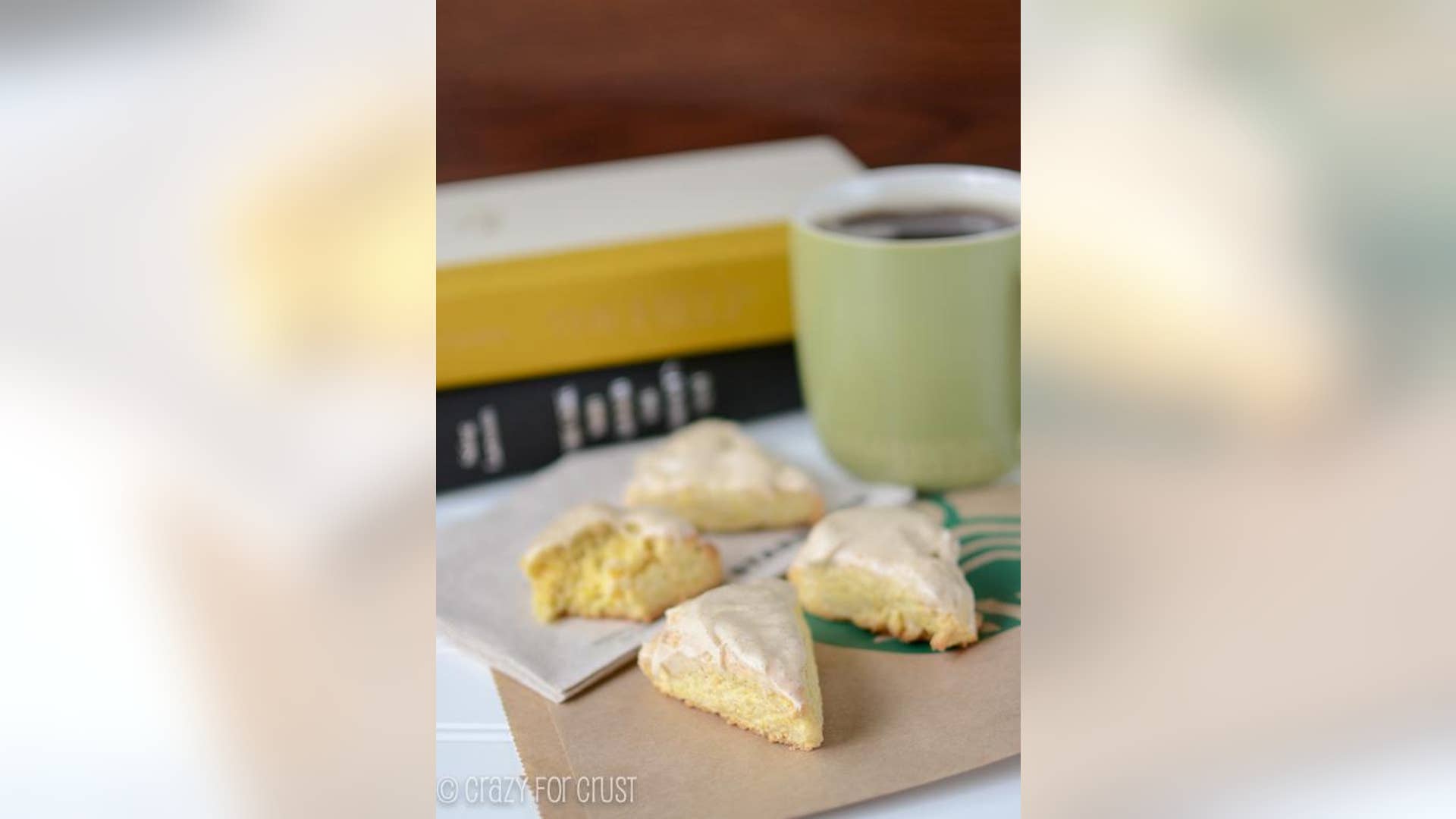 Starbucks Petite Vanilla Scones