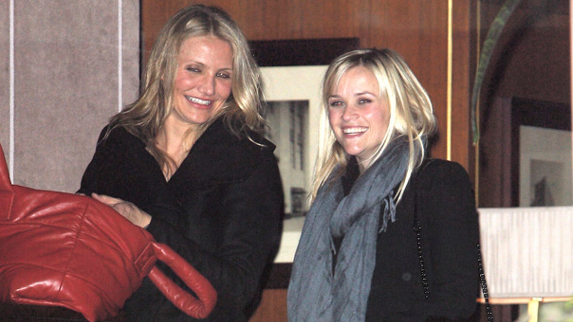 surprise_BFF_cam_and_reese