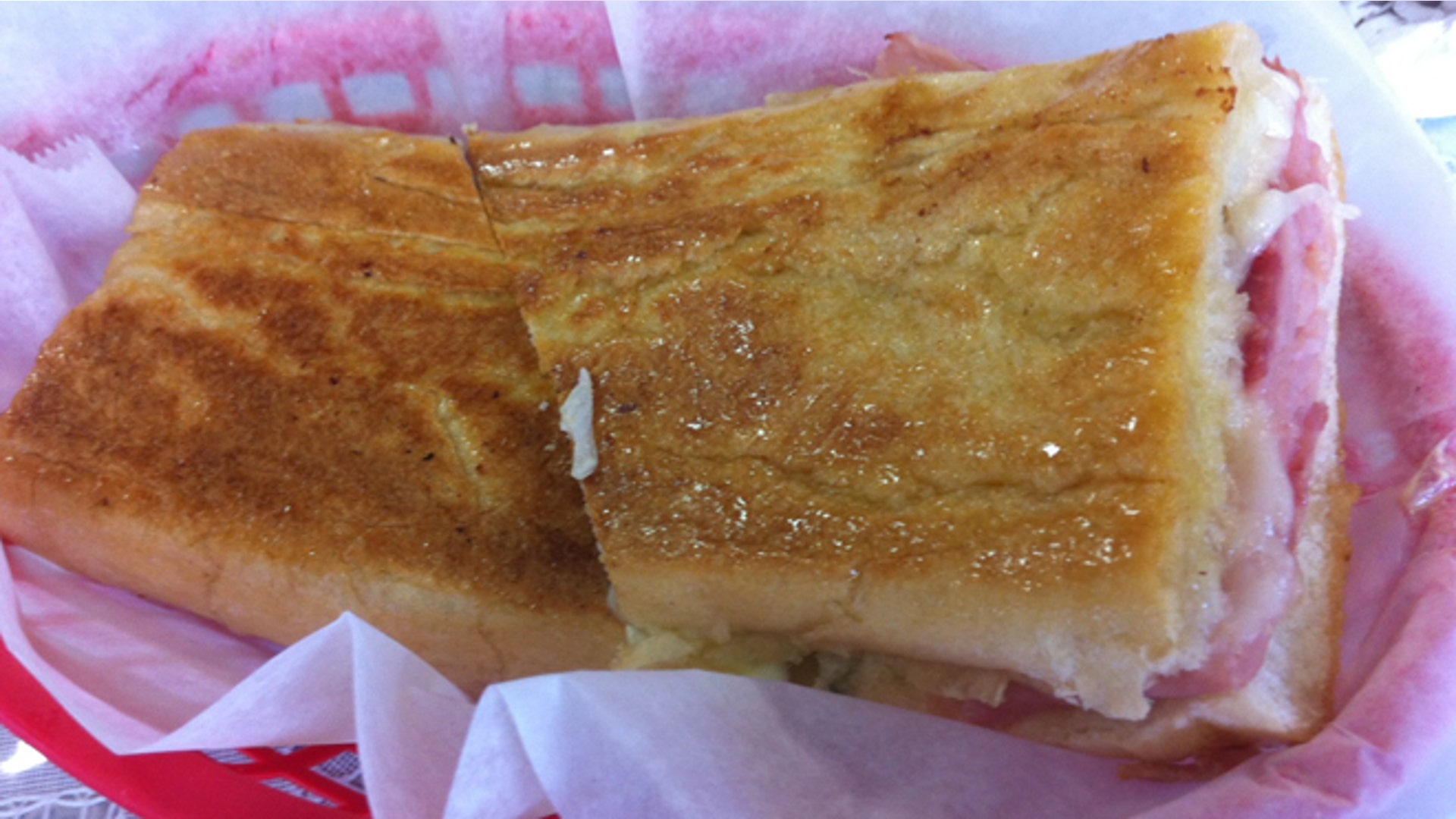 tampa_honeycubanowesttampasandwich