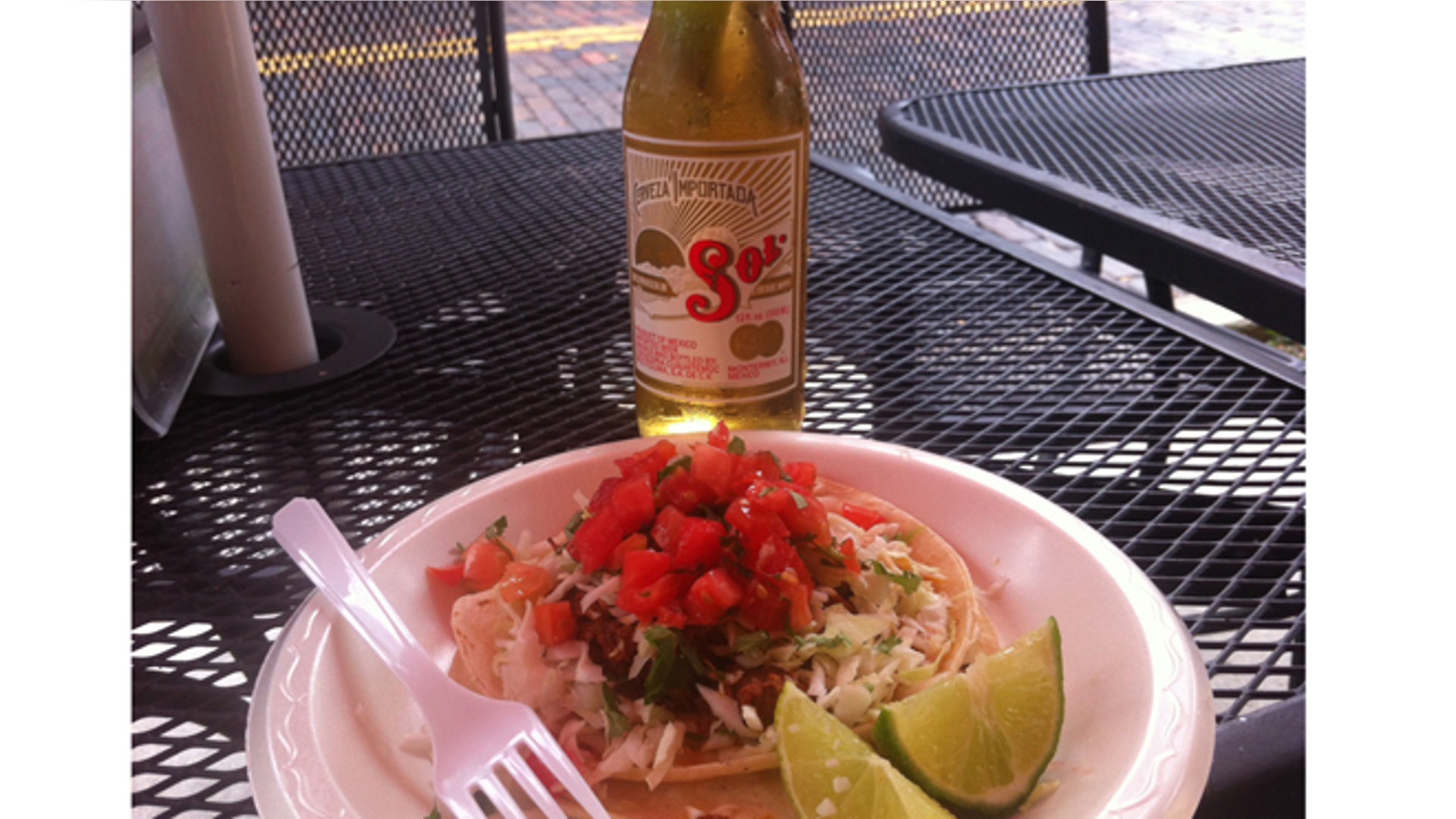 tampa_porktacoattampatacobus