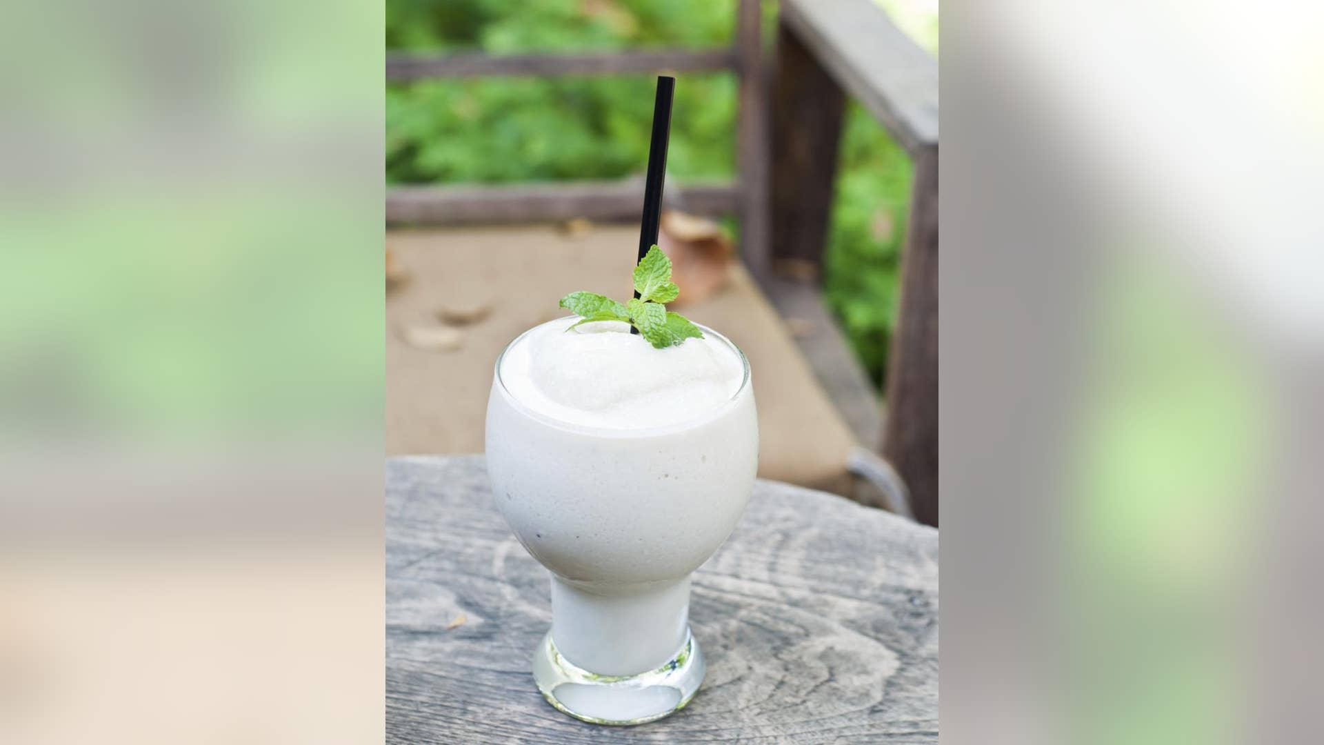 Creamy: Vegan Vanilla Milkshake