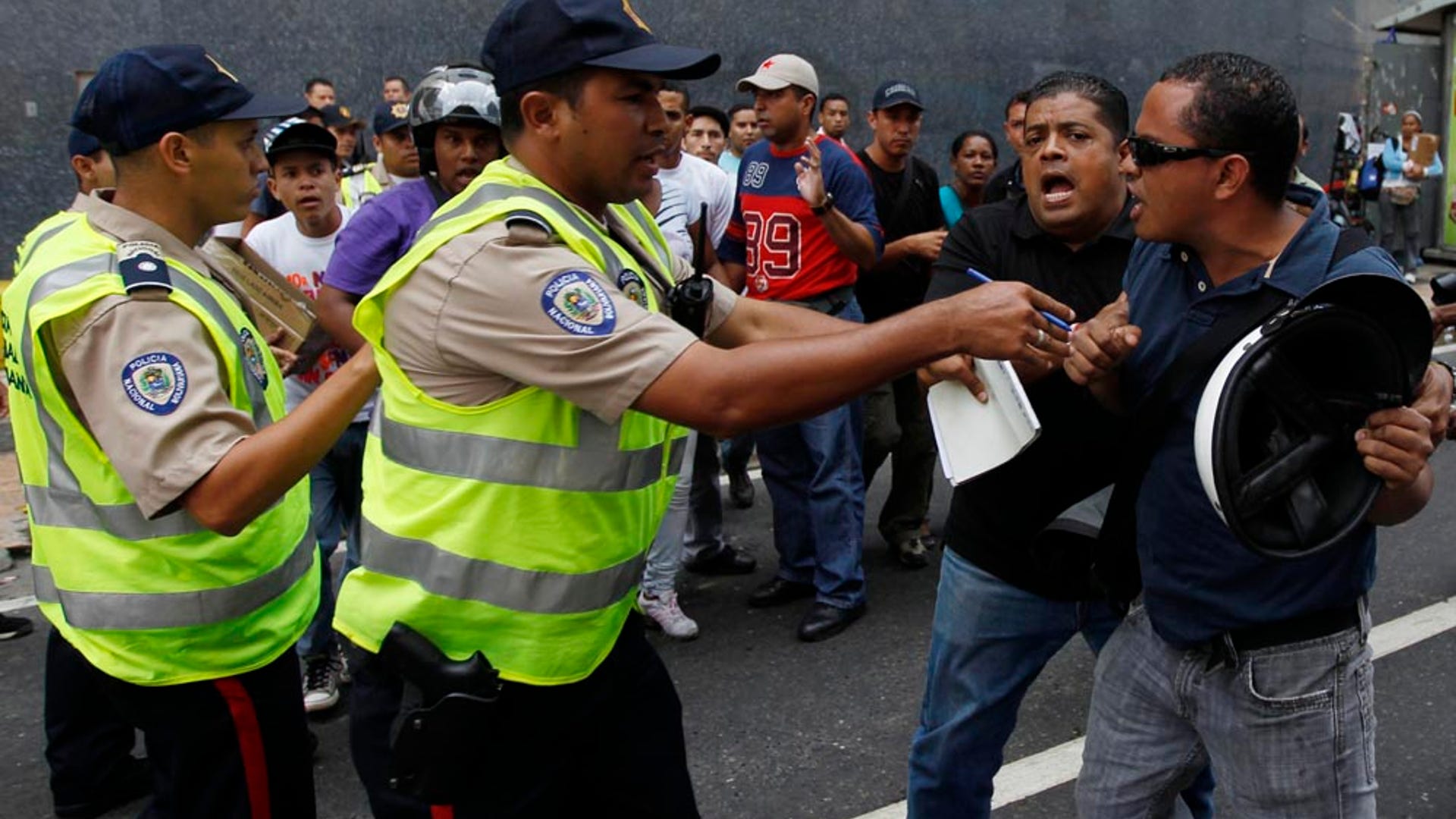 venezuelaprotesters7