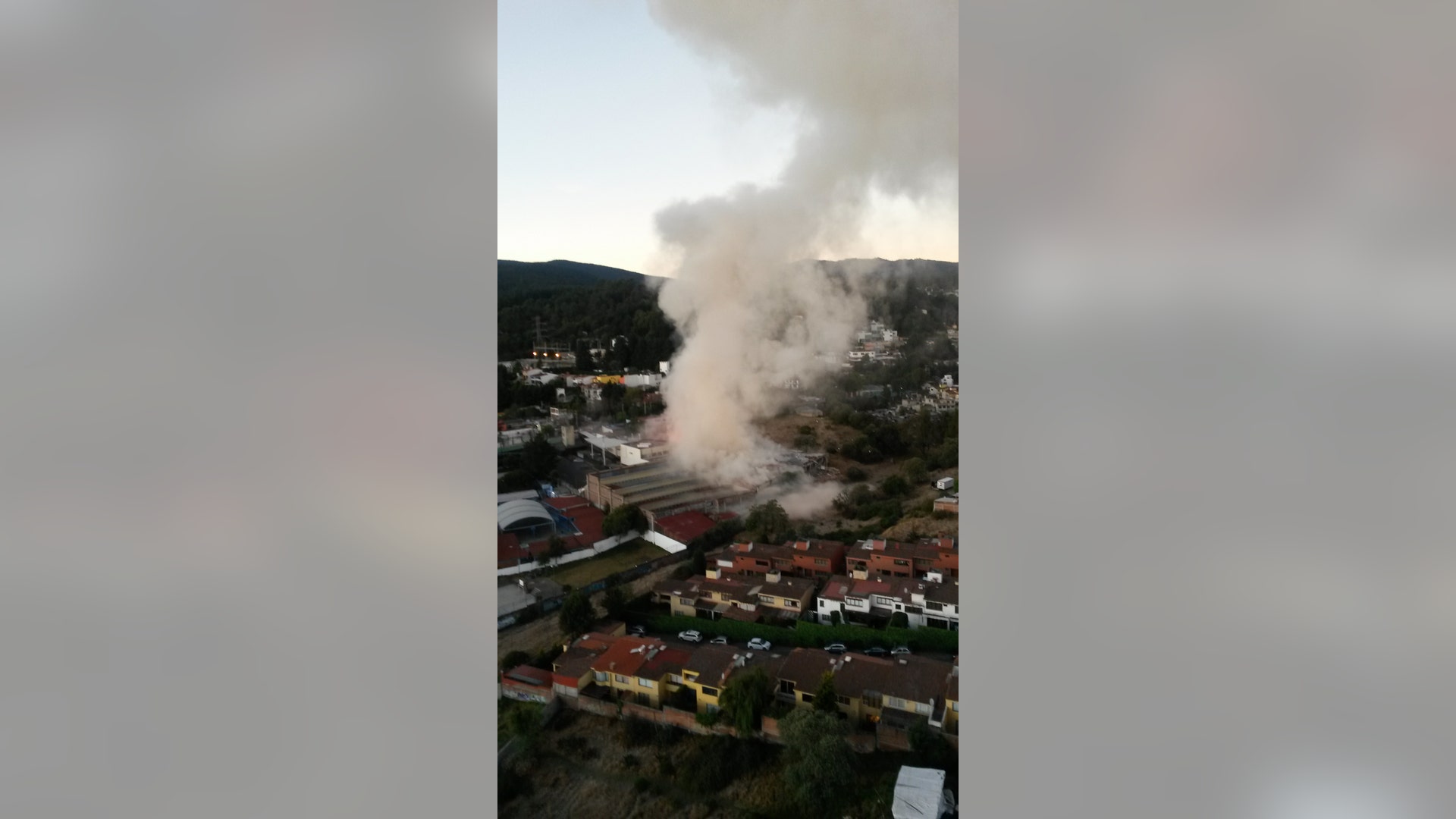 vertical_Mexico_Hospital_Explosion_1