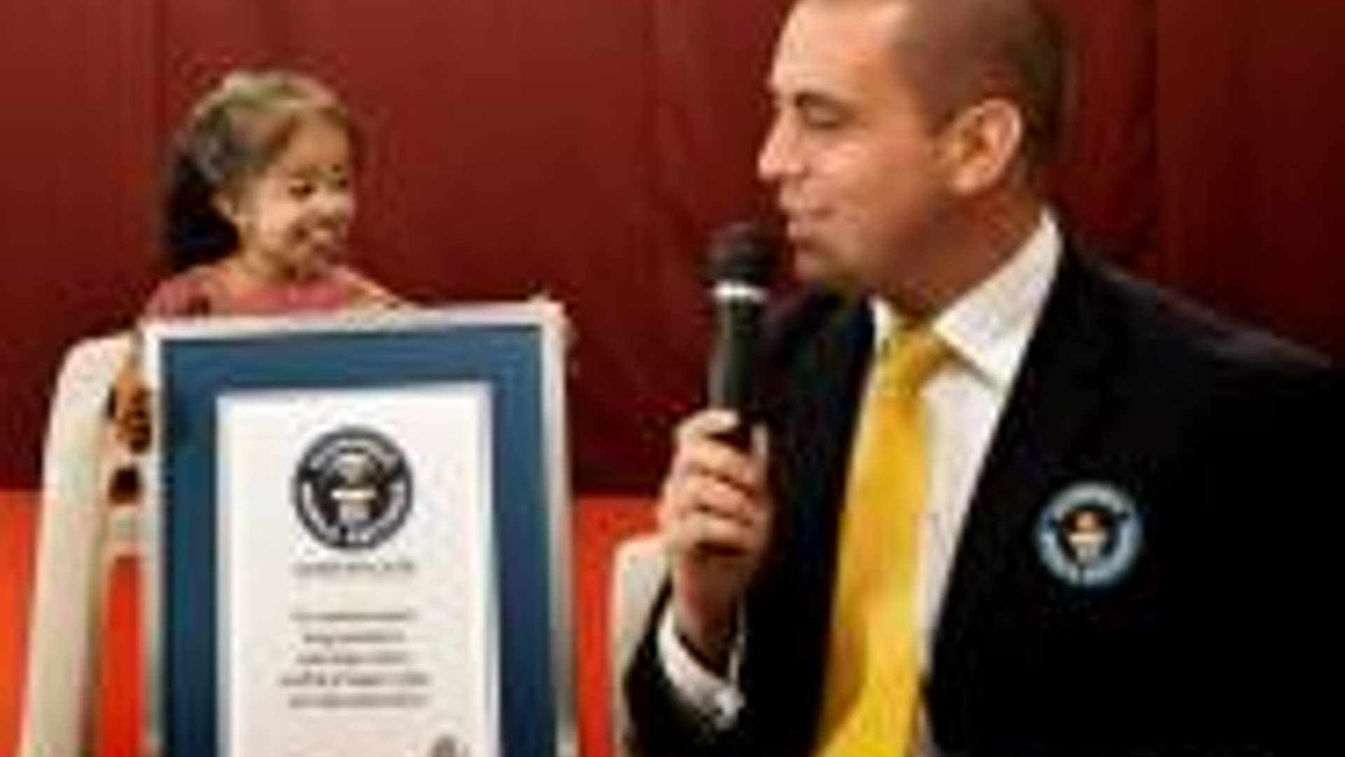 worlds_shortest_woman_4