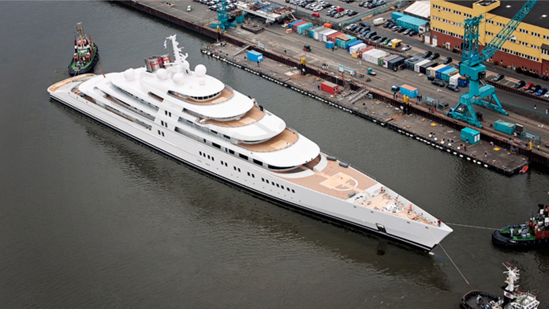 yacht_Klaus_Jordan_Lurssen_Azzam_1