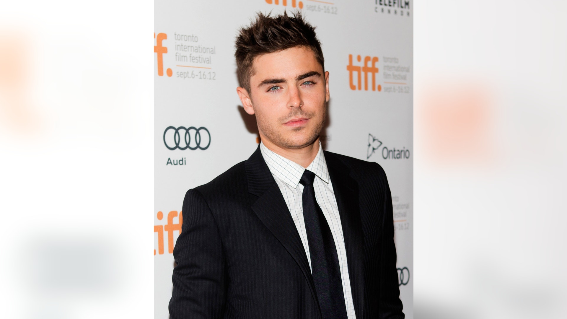 zac_efron_sexiest_celebs