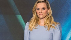 Reese Witherspoon reacts to 'Election' co-star Jessica Campbell's death