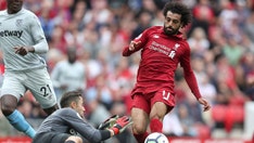 Liverpool star Mo Salah calls on world leaders to resolve Middle East fighting: 'Enough is enough'