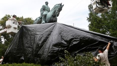 Charlottesville to remove Confederate monuments