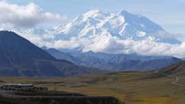 Injured snowboarder, climbing partner rescued after four-day ordeal on Denali