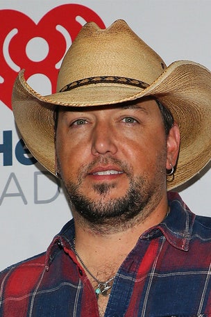 Aldean SLAMS Newsom's mandate