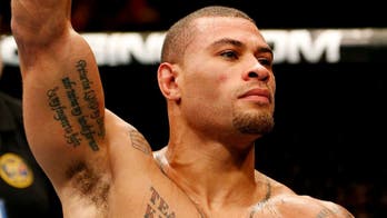 Abel Trujillo submits Tony Sims in the first round to kick off UFC 195