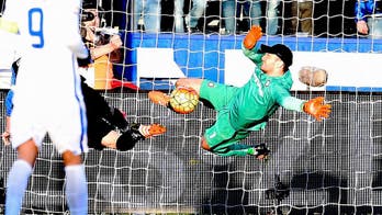 Handanovic miracle save helps Inter Milan draw at Atalanta