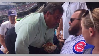Chris Christie confronts fan at Milwaukee Brewers game