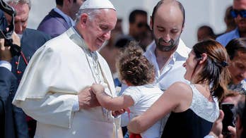 Francis lauds Benedict's prayerful life in book forward