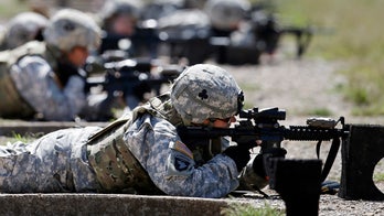 ӣ����Ƶ Poll: Majority of voters favor women in combat