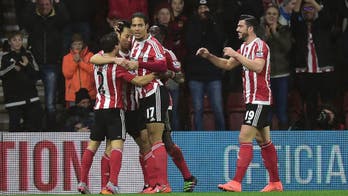 Saints overcome Wanyama red card to outlast West Ham