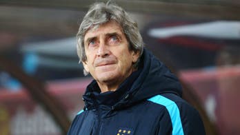 Pellegrini thinks 'five or six' teams in EPL title contention