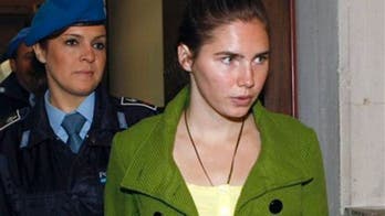 Amanda Knox reveals same-sex, non-sexual relationship in Italian prison