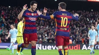 Barca legend Cruyff defends Messi over penalty assist