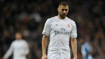 Real Madrid striker Benzema ruled out for at least 3 weeks