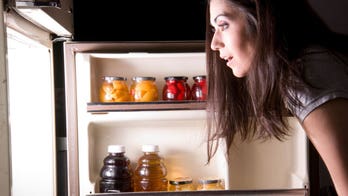 Tips for eating late without gaining weight