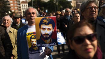 Backed by Trump Venezuelans march to demand release of Lopez