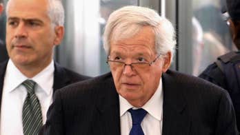 Prosecutors: Hastert sought to hide abuse of 14-year-old