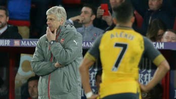 Arsene Wenger laughs off report of record-breaking contract for Alexis Sanchez