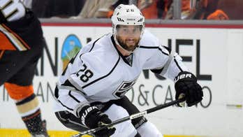 Los Angeles Kings' Jarret Stoll arrested on drug charges