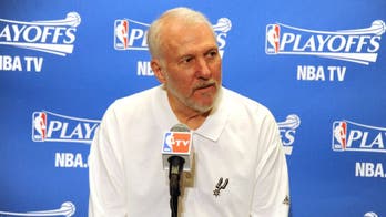 Spurs' Gregg Popovich calls out Jerry Jones, Robert Kraft for supporting President Trump