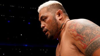 UFC heavyweight Mark Hunt details nightmarish childhood in new memoir