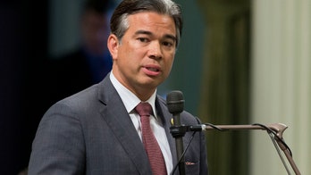 California bill would end ban on communists in government jobs