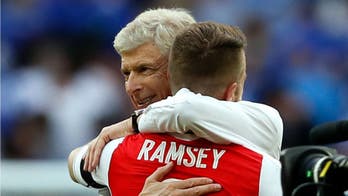 Aaron Ramsey praises Arsene Wenger, says 'hopefully he'll be here next season'
