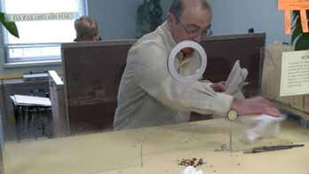 Disgruntled man dumps bed bugs in government office in Maine