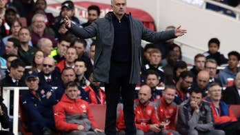 2 long unbeaten records come to an end for Mourinho