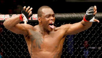 Ovince Saint-Preux uses rare Von Flue choke to submit Marcos Rogerio de Lima