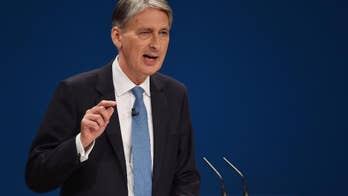 UK Treasury chief to reassure NY bankers over London future