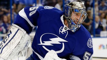 Lightning re-sign Kristers Gudlevskis to one-year, two-way contract
