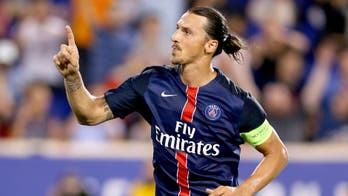Zlatan Ibrahimovic will welcome Man United's Angel Di Maria to PSG