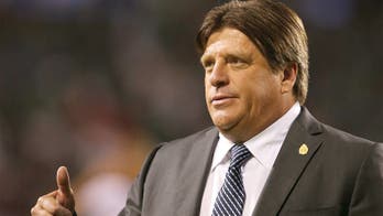Miguel Herrera under investigation for political tweets on election day