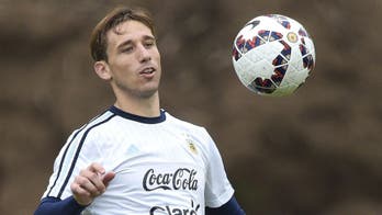 Man United boss Van Gaal poised to sign Lazio midfielder Biglia
