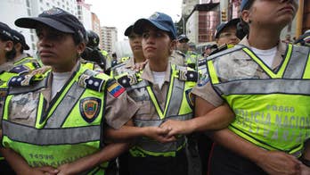 Venezuela critics press for progress on presidential recall