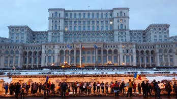 Romanian govt to repeal law that goes easy on corruption