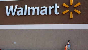 Walmart takes on opioid crisis in free disposal program