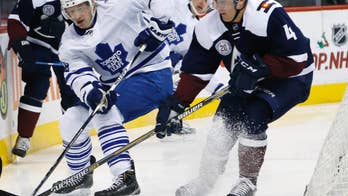 Bozak nets hat trick in 3rd period, Komarov has 2 goals as Maple Leafs beat Avalanche 7-4